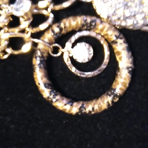 Nwt Faux Snakeskin & Gold Necklace Set - Picture 5 of 12